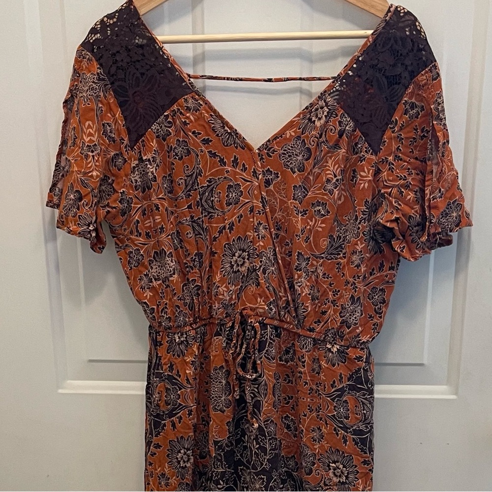 Maurices Floral‎ Brown Maxi Dress V-Neck Crochet Boho Flutter Sleeve Womens M